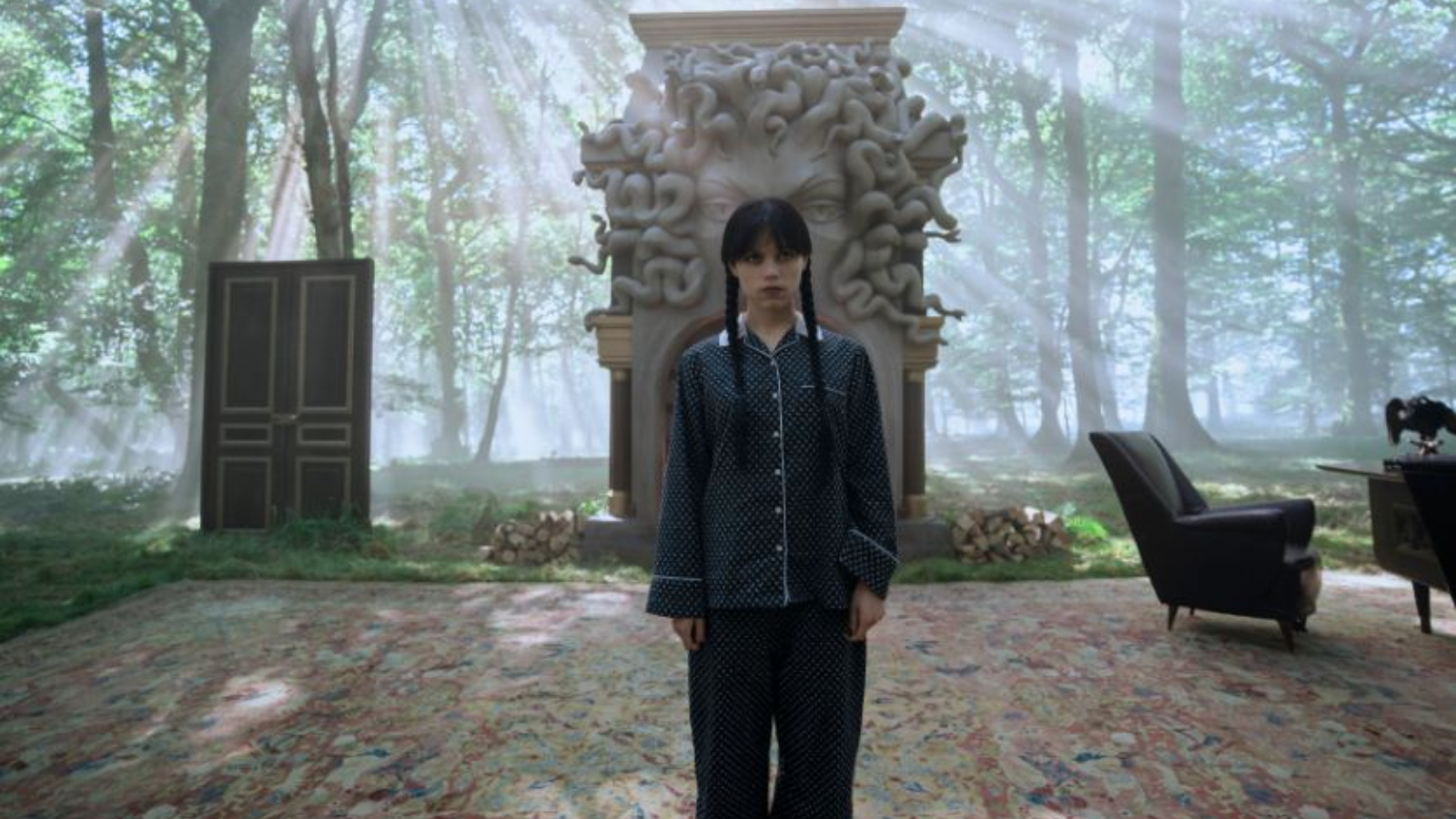 وينزداي آدامز تعود.. ولكن ليست بمفردها الإعلان الرسمي للجزء الثاني من المسلسل