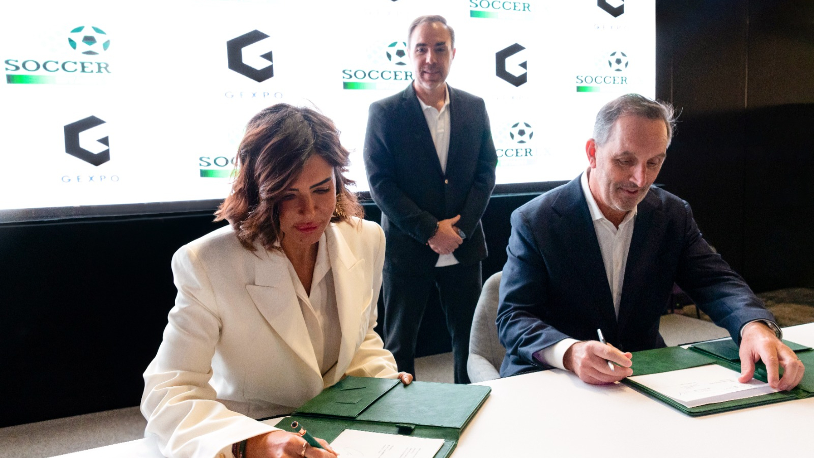في سعيها نحو العالمية.. «جي إكسبو» توقّع اتفاقية في ميامي لاستضافة الرياض الحدث الرياضي العالمي «سوكر إكس» العام القادم