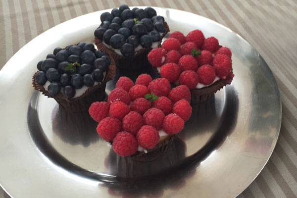 كعكة التوت الشهية