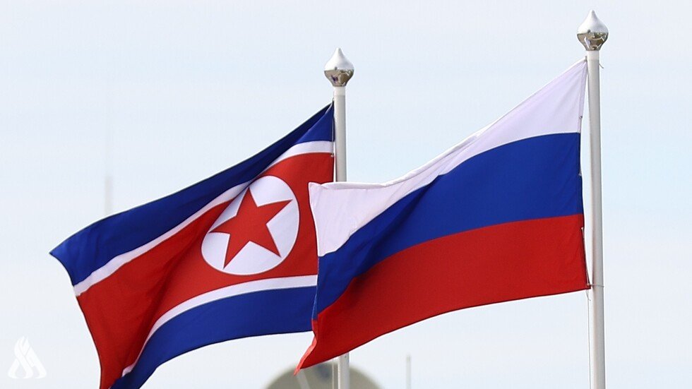 علما روسيا وكوريا الشمالية في بيونغ يانغ