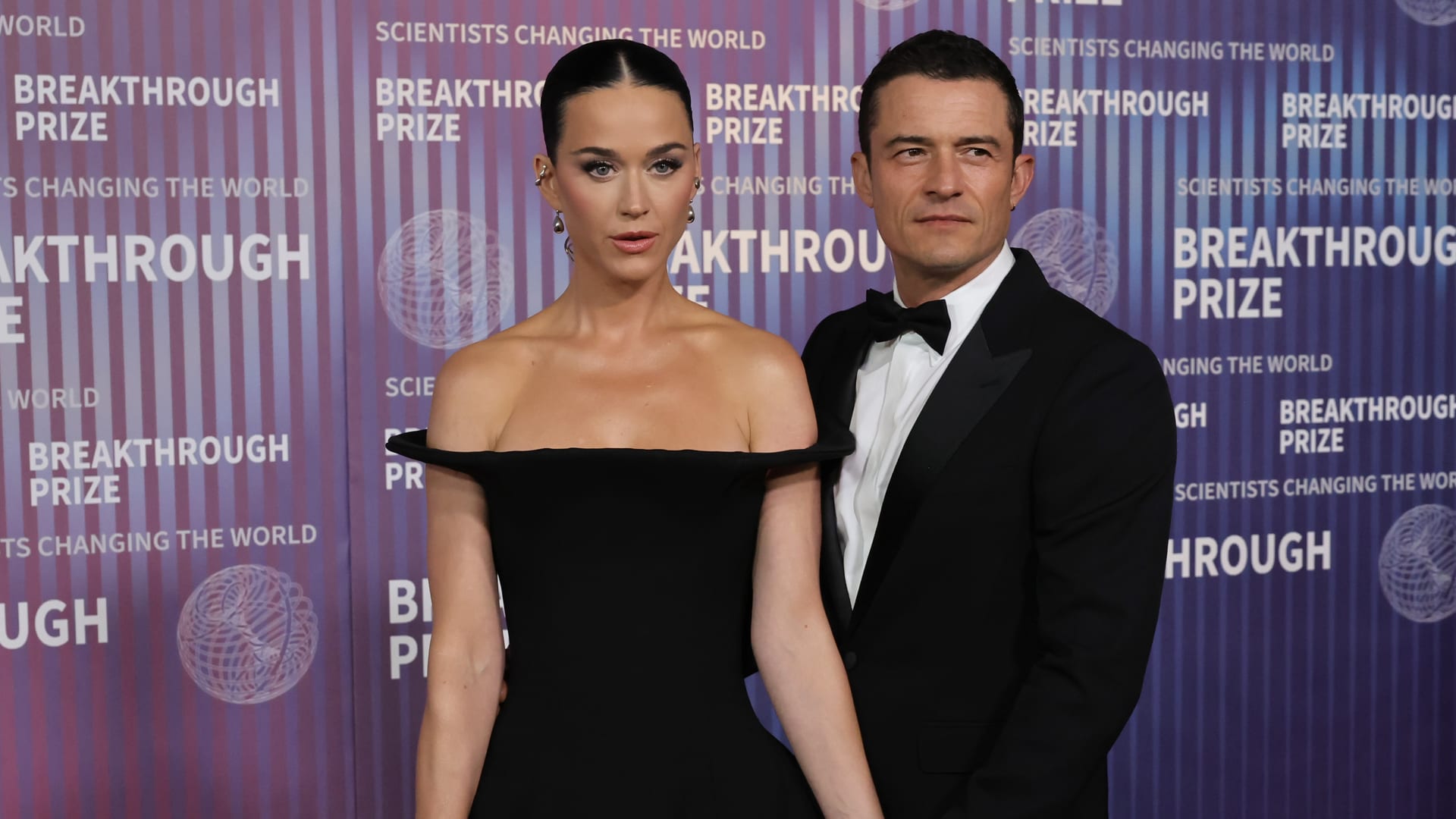 كيتي بيري وأورلاندو بلوم يؤكدان انفصالهما