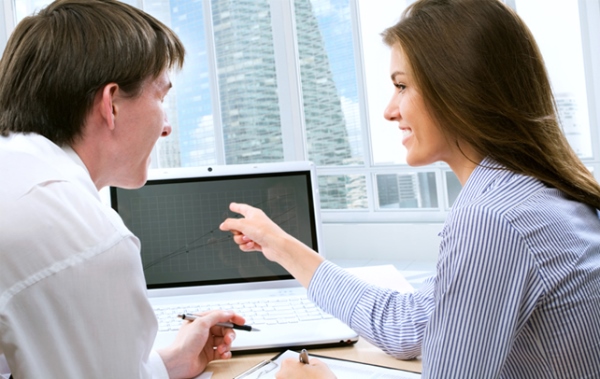 الزملاء والوقوع في الغرام