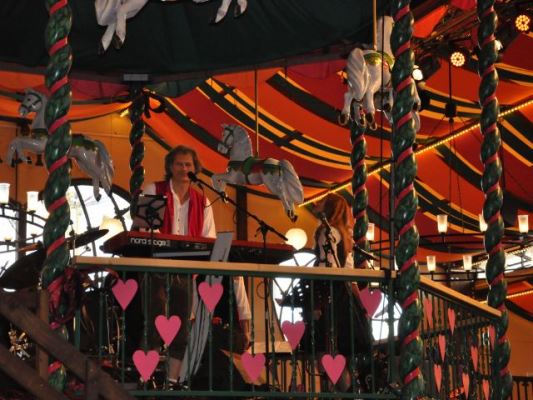 احتفالات موسيقية