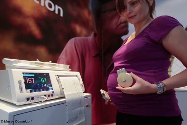 جهاز تقصي دقات قلب الجنين