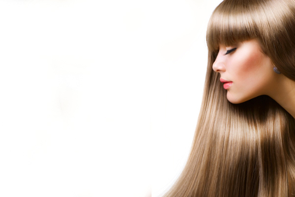 الشعر المسرّح من جانب واحد