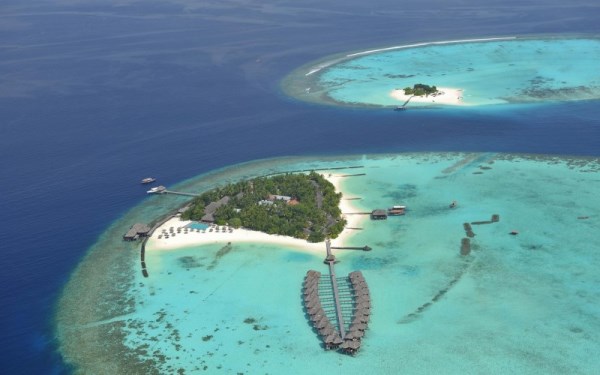 احدى الجزر من أعلى