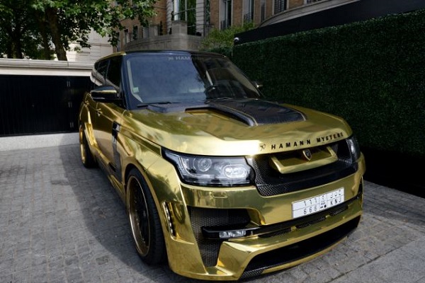 السيارة التي خطفت الأنظار