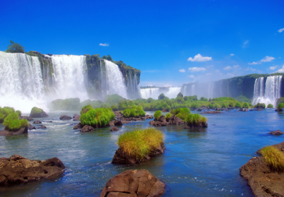 الاستمتاع بالطبيعة الخلابة 