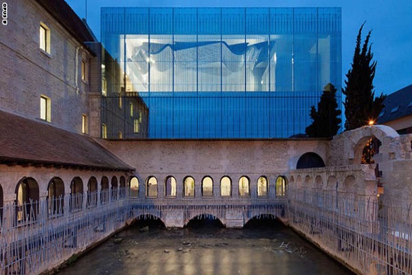 مدرسة اللوفر للموسيقى