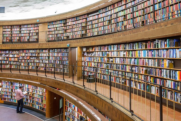 مكتبة ستوكهولم العامة 