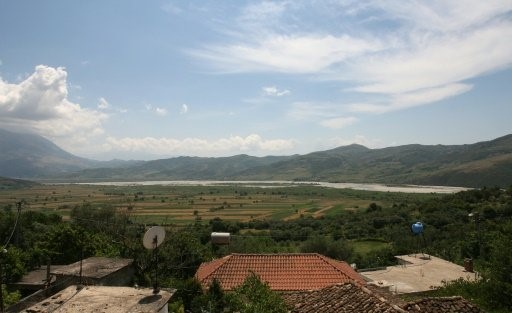 كوت بلدة ألبانية ترفض التضحية بها من أجل مشاريع الطاقة