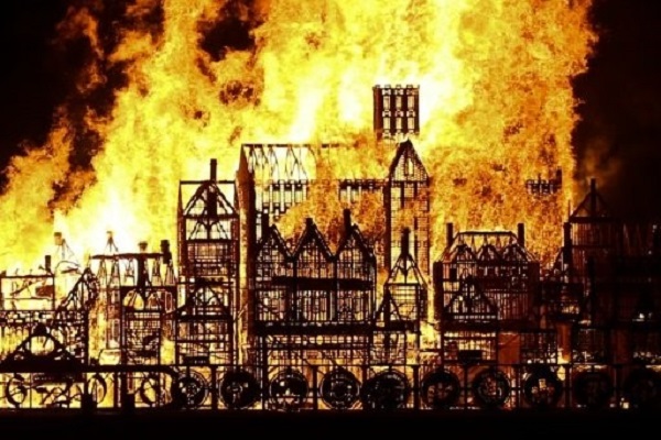 لندن تحرق نفسها في ذكرى العام 1666