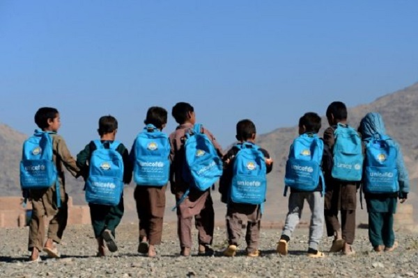 400 الف تلميذ افغاني سيتركون المدارس في العام 2017