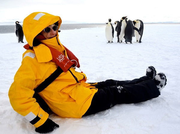 سكوت مع البطريق في القطب الجنوبي