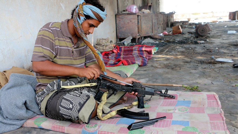 الحرب في اليمن: وقف إطلاق النار في الحديدة يدخل حيز التنفيذ بعد اتفاق ستوكهولهم بين الحكومة والحوثيين