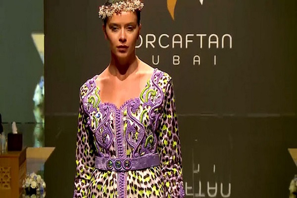 فاطمة الزهراء بوجيكي تعرض أحدث تصاميم القفطان في دبي