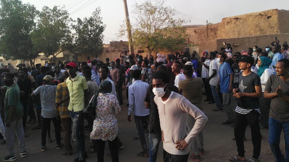 مظاهرات السودان: مدير الأمن يأمر بإطلاق سراح جميع المعتقلين