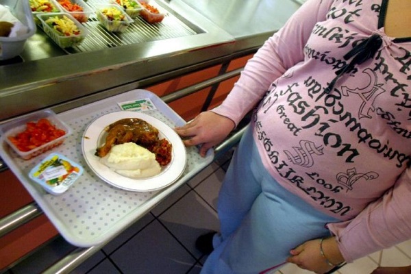 دراسة .. أطفال الأبوين المنفصلين أكثر عرضة لزيادة الوزن !
