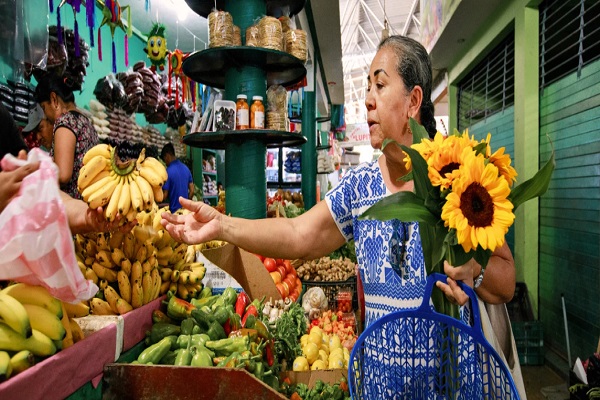 السيدات تتقدمن على الرجال كمضيفات&nbsp;Airbnb