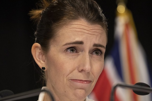 دور متعاظم للنساء في مواجهة "كورونا" ومساع لتخفيف آثارها على الرياضة