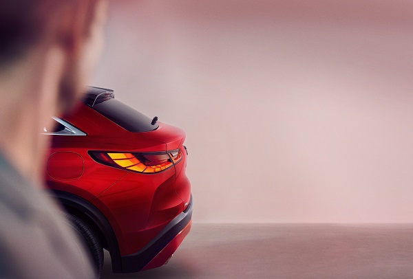 "إنفينيتي" تستعد لإطلاق نسخة "QX55"