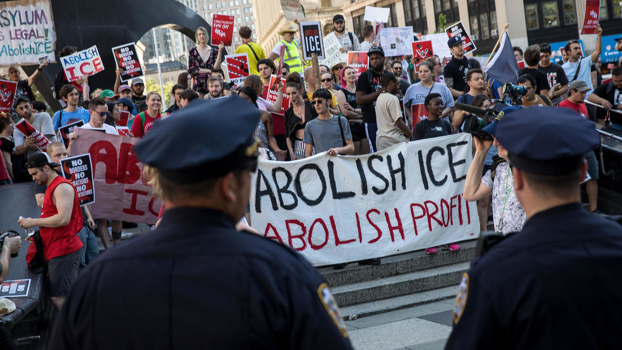 تظاهرة في نيويورك في 29 حزيران/يونيو 2018 ضد سياسة الهجرة التي تتبعها إدارة الرئريس الأميركي دونالد ترامب