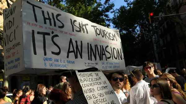 احتجاجات سابقة في برشلونة على الضغط السياحي
