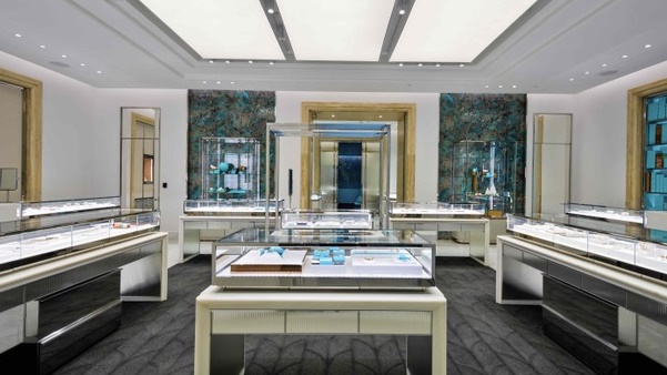 تيفاني أند كو تفتتح متجراً جديدا في الرياض