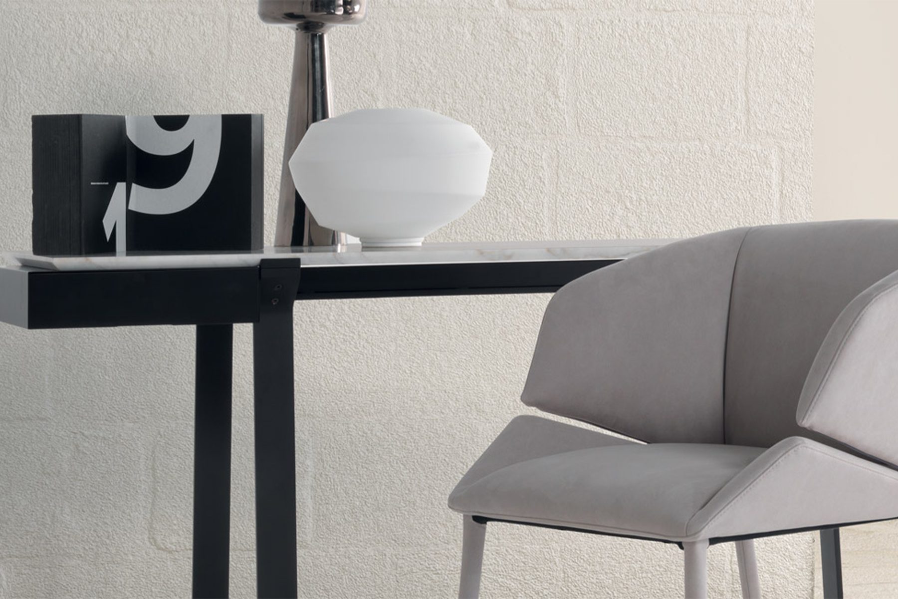 أفكار لمكتبك المنزلي من مجموعة ناتوزي للأثاث