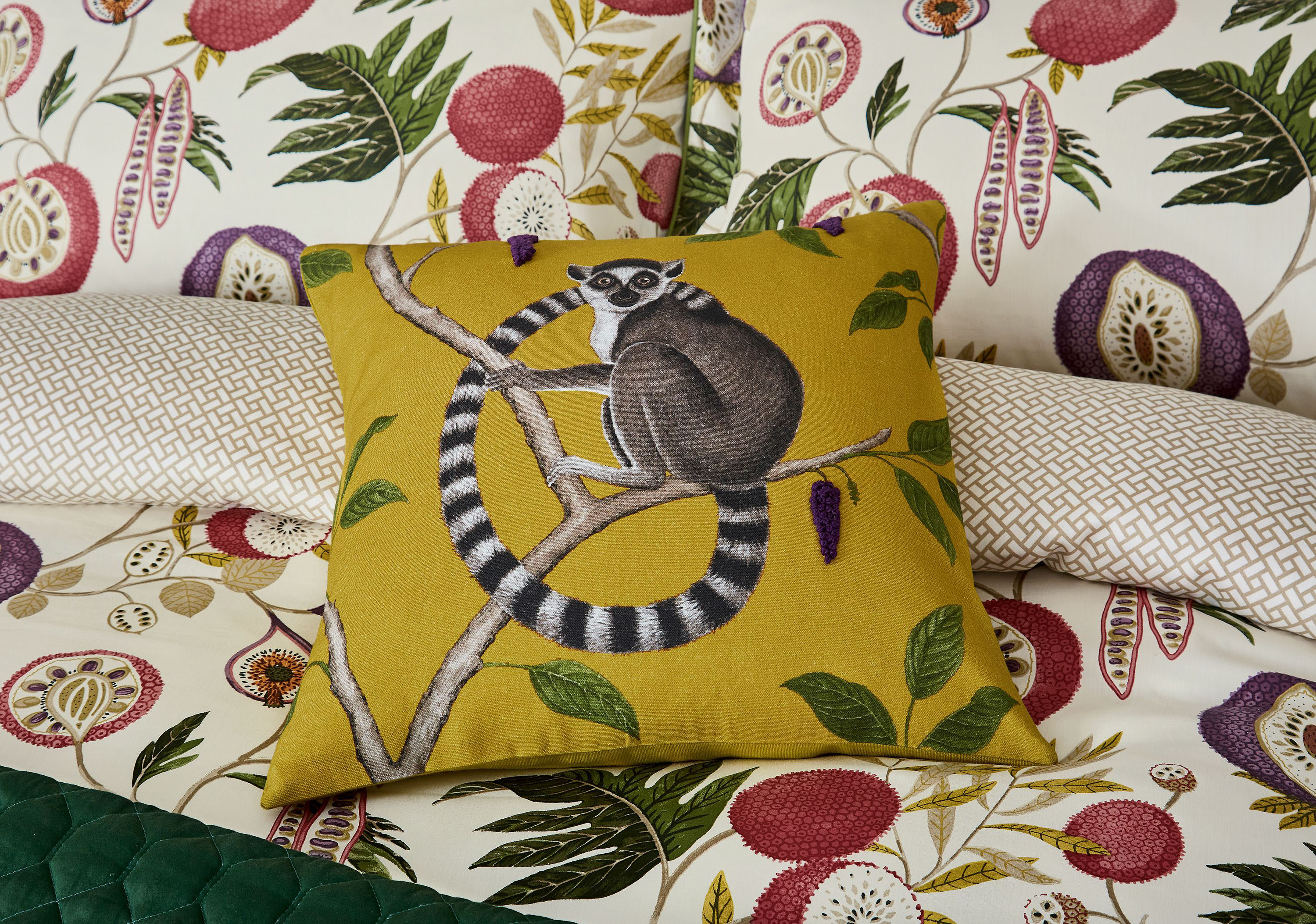 مفارش أسرّة مستوحاة من ألوان الطبيعة من علامة DWELL