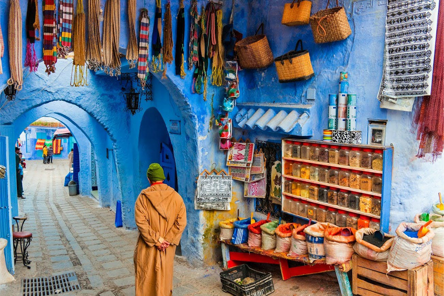 السياحة المغربية والتونسية تأمل في التعافي مع تراجع الوباء
