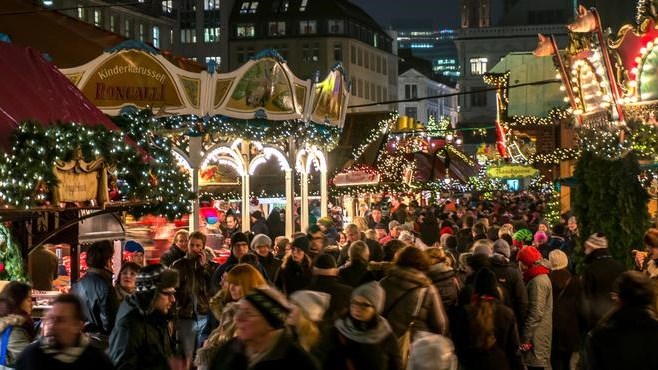 أسواق عيد الميلاد في ألمانيا مهدّدة بالإقفال بسبب تجدّد تفشي كوفيد-19 والتجّار مستاؤون