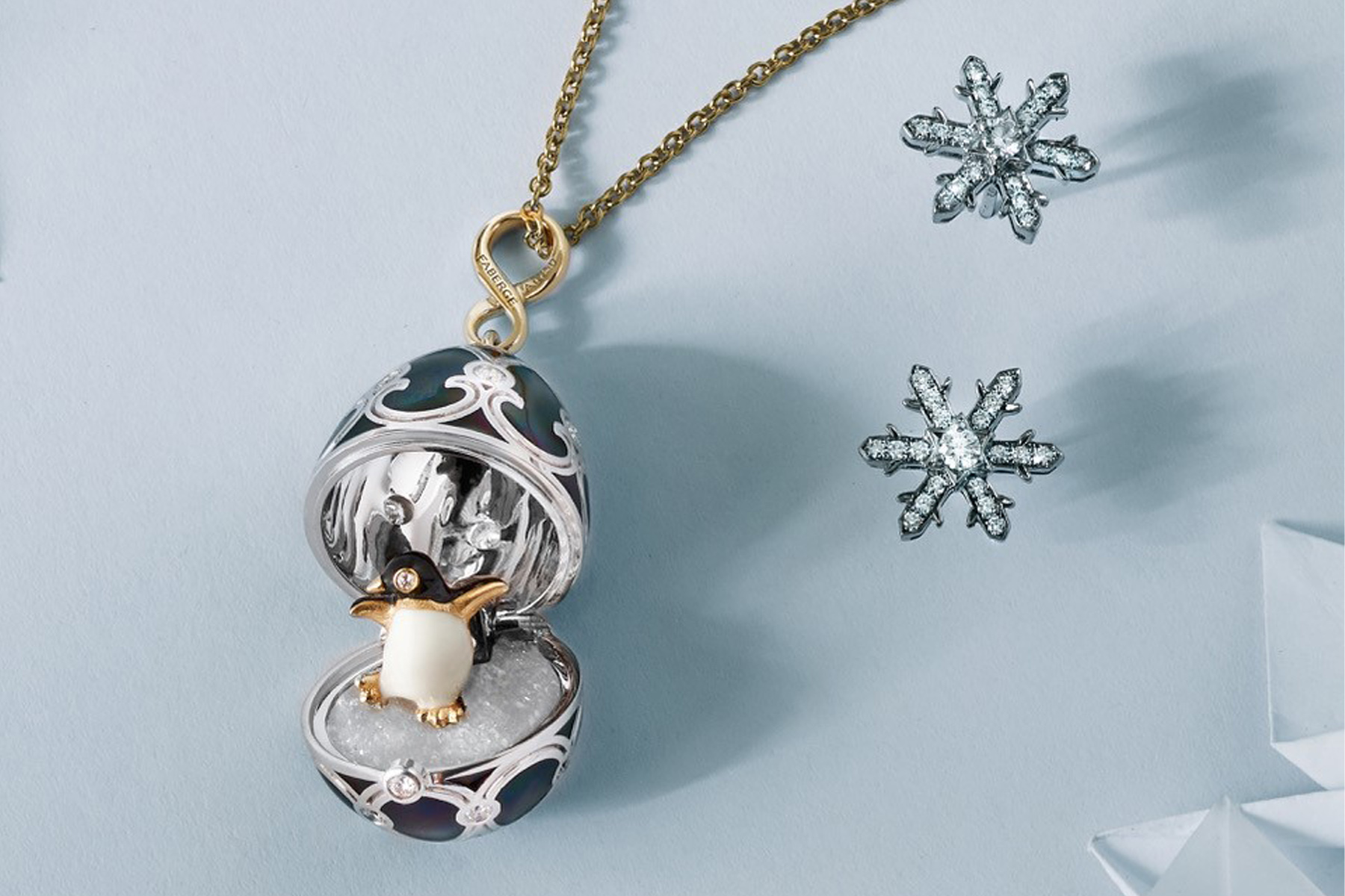 فابرجيه تكشف عن قلادة جديدة إحتفالاً بموسم الإعياد