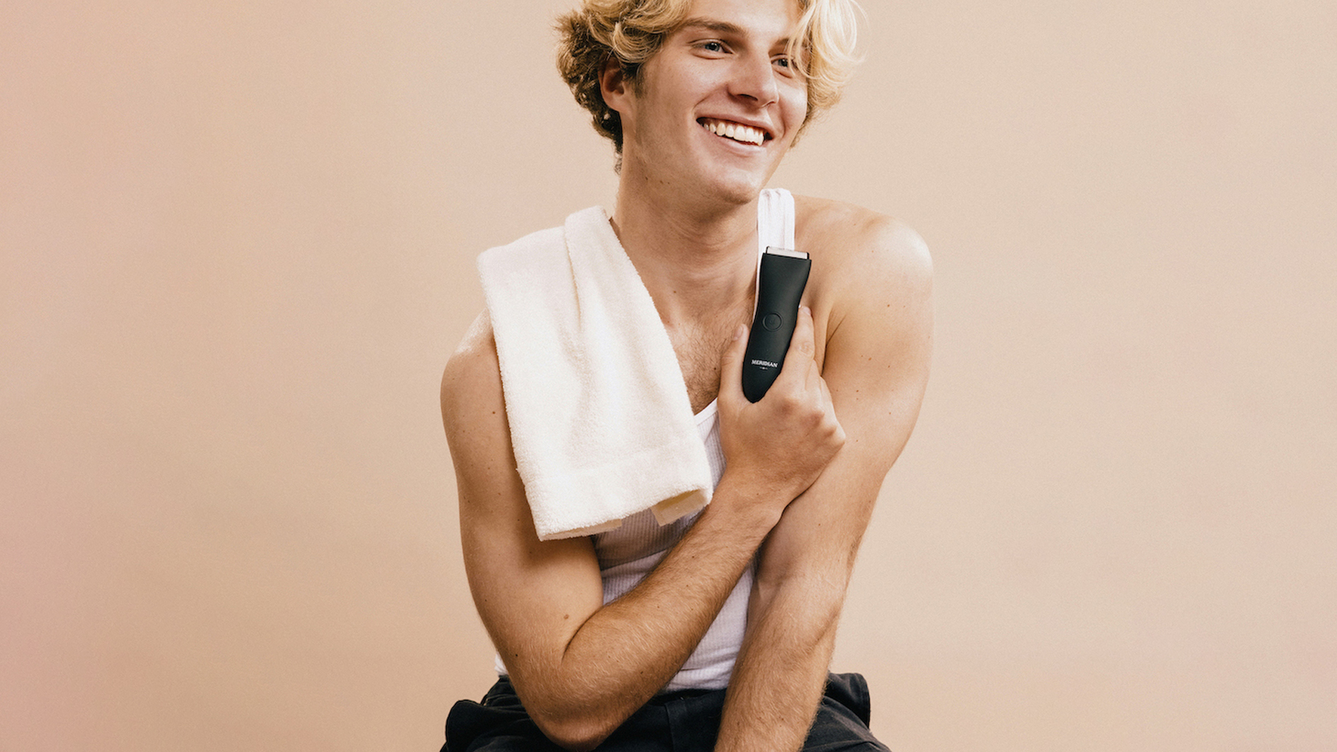 كيفية علاج ومنع نموّ الشعر تحت الجلد