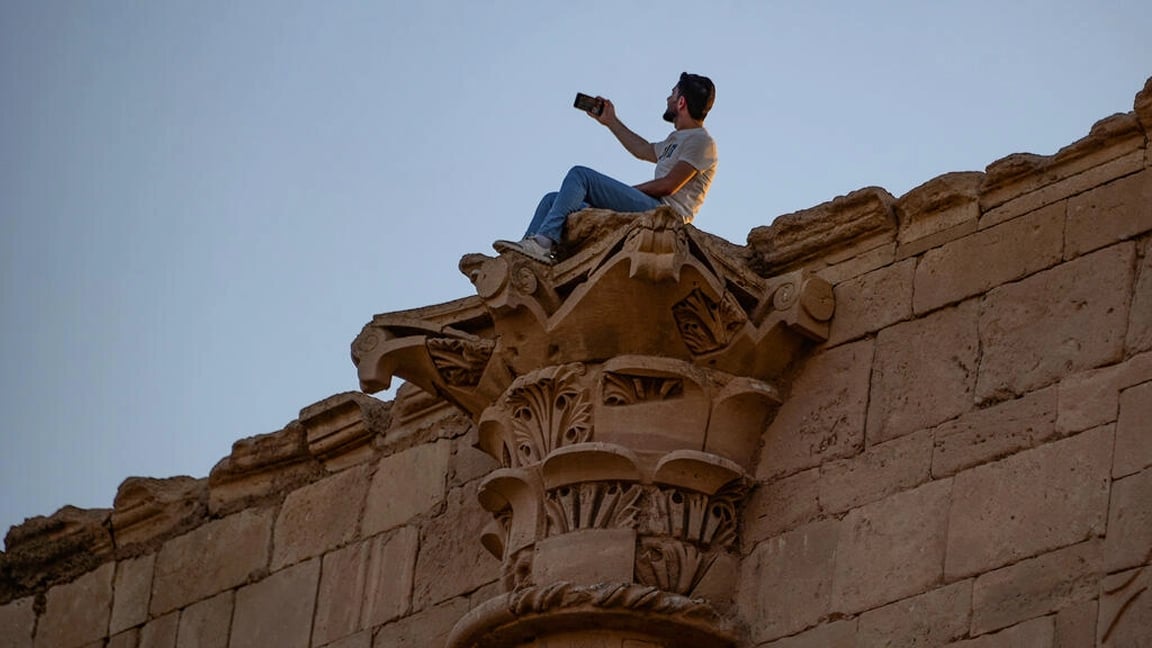 عودة خجولة لسياحة الاثار في شمال العراق بعد طي صفحة تنظيم الدولة الاسلامية