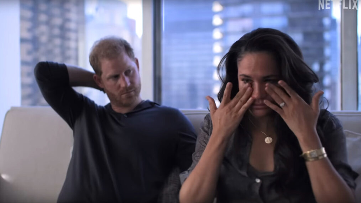 وثائقي "هاري أند ميغن" على نتفليكس يعيد فتح جراح العائلة الملكية البريطانية