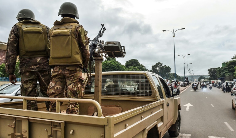 مقتل مهاجمَين في اشتباك مع الجيش الموريتاني قرب الحدود مع مالي