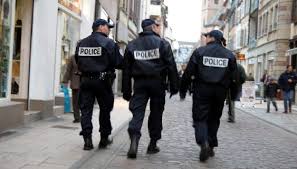 جمعيات تندد باستخدام الشرطة الفرنسية العنف مع متطوعين يساعدون المهاجرين