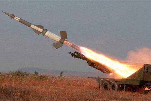 قوات الدفاع الجوي السعودي تعترض صاروخا باليستيا وتدمره
