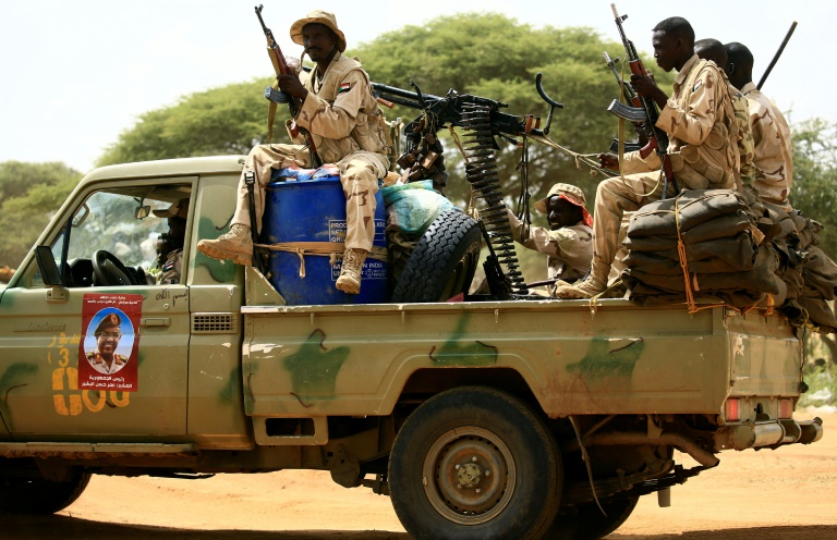 متمردو دارفور يعززون وجودهم في ليبيا