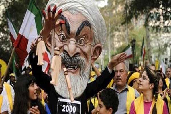 متظاهرون في ايران ضد روحاني