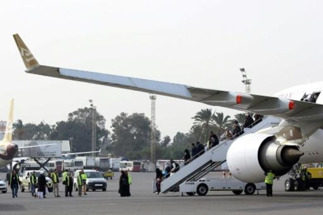 تعليق الرحلات الجوية في المطار الوحيد العامِل في العاصمة الليبية 