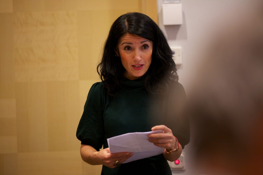 نائبة سويدية: كنا ساذجين بشأن دمج المهاجرين