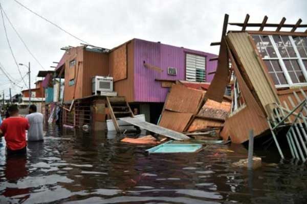 بورتوريكو بعد مرور الإعصار ماريا المدمر في سبتمبر 2017