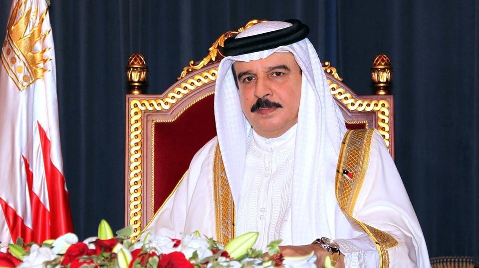 الملك حمد مفتتحا دورة سابقة لمجلس النواب (أرشيف) 