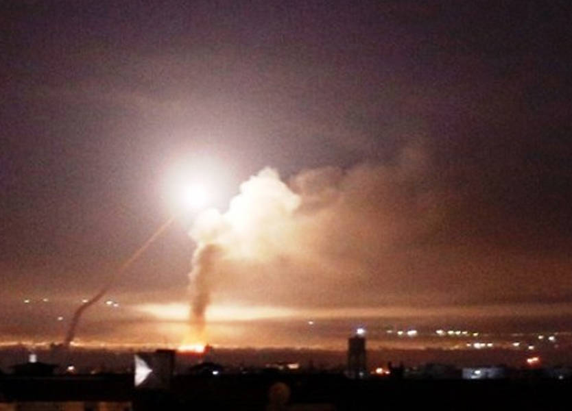 صواريخ اسرائيلية استهدفت مطار دمشق