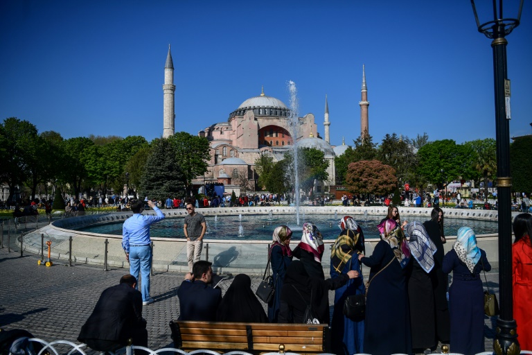محكمة تركية ترفض طلب السماح للمسلمين بالصلاة في آيا صوفيا