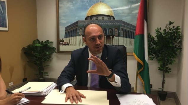 السفير الفلسطيني حسام زملط