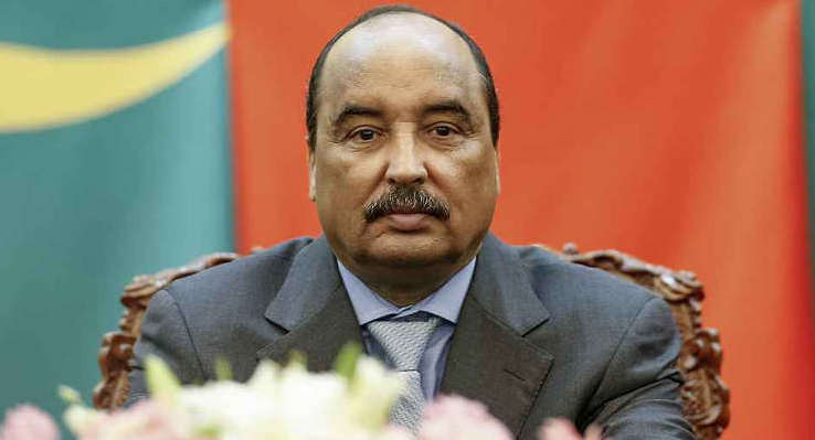 الرئيس الموريتاني يهدد الحزب الإسلامي بـ