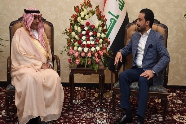 الحلبوسي مجتمعا مع السفير السعودي في العراق عبد العزيز الشمري